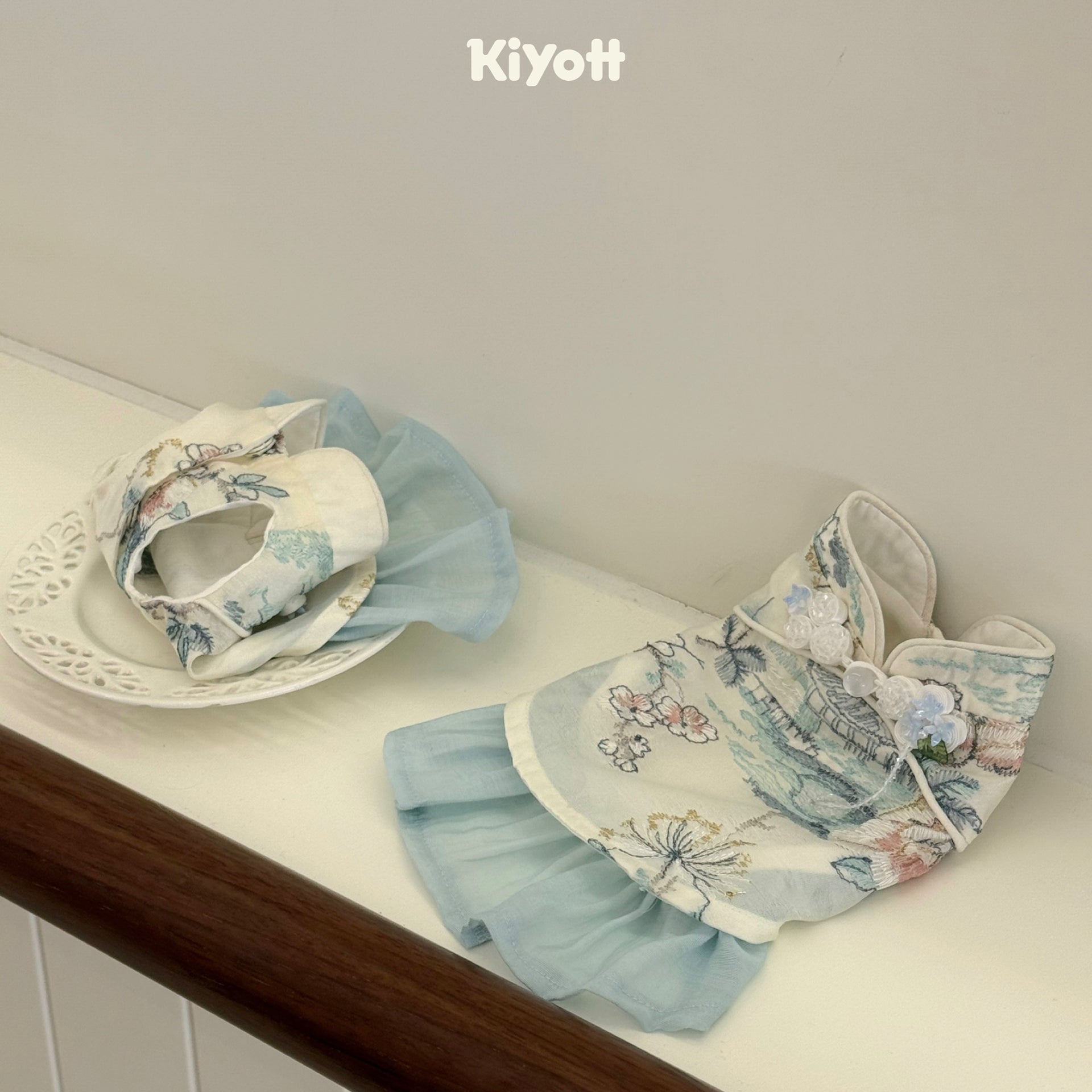 Endless Summer Cheongsam